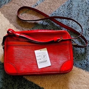 Authentic Louis Vuitton shoulder bag